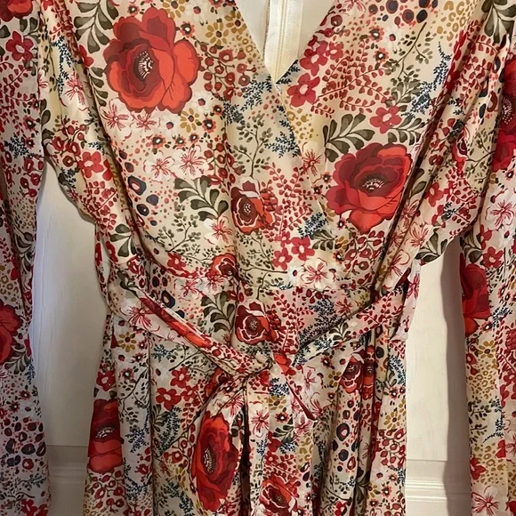 Altar’d State 🤩 - Picture 2 of 6